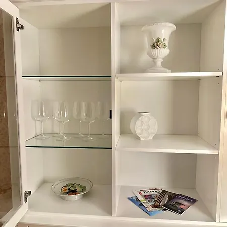 K-apartment